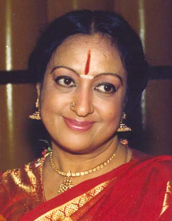 Dr.Selvi Padma Subramaniam (Bharatnatyam)